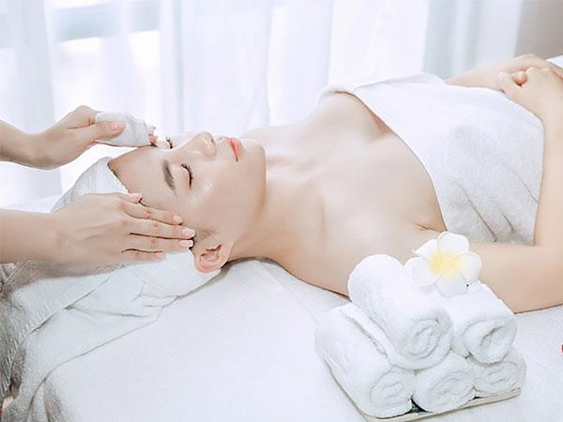 Hình 2: Lê Hoài Spa mang đến các dịch vụ chất lượng Hình 2: Lê Hoài Spa mang đến các dịch vụ chất lượng