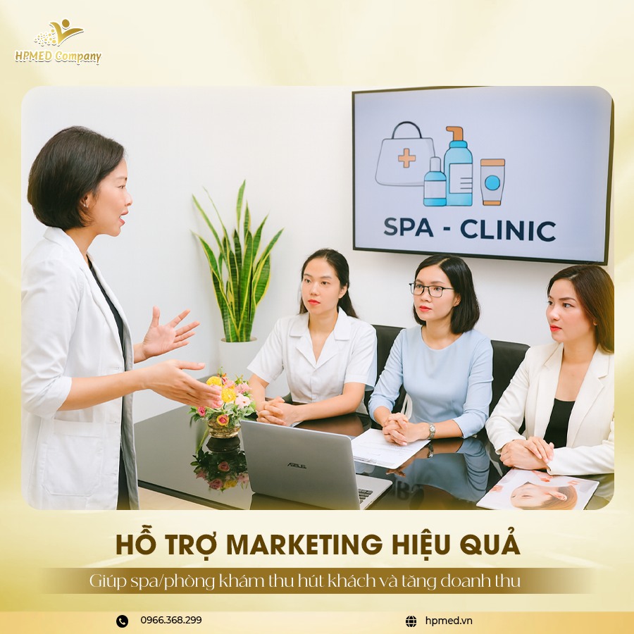 Tư vấn giải pháp marketing cho spa clinic với nhóm nhân viên nữ và laptop ASUS trên bàn