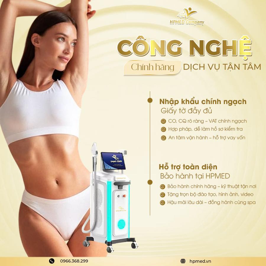 Máy triệt lông HPMED công nghệ cao đặt cạnh người mẫu mặc đồ thể thao khoe vóc dáng săn chắc