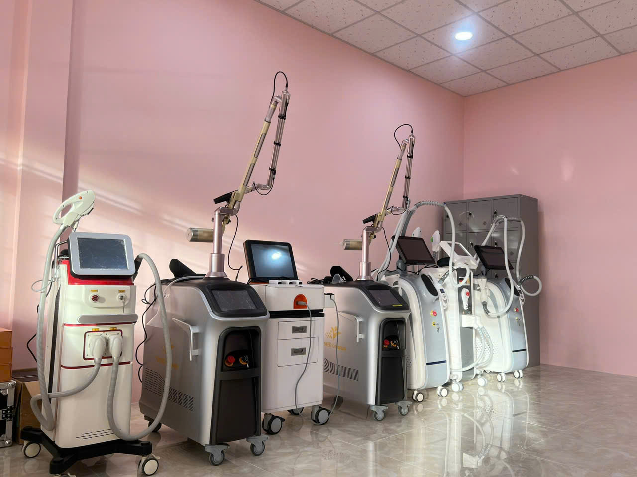 Máy Laser ND YAG Q-Switch SL-NY 602 Xóa Xăm Trị Nám