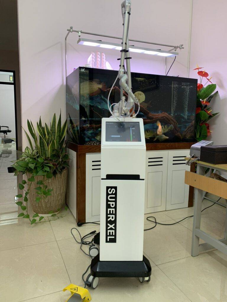 Máy Laser Co2 Fractional Super Xel Quảng Châu - 01