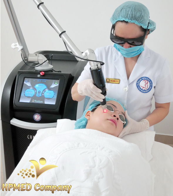 gia may laser picosure chinh hang