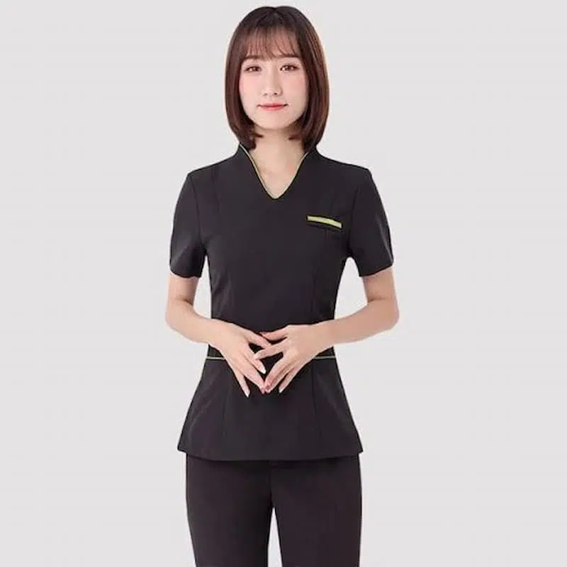 100+ Mẫu đồng phục spa đẹp, chuyên nghiệp cho spa 2 Đồng phục Spa cổ V cách điệu