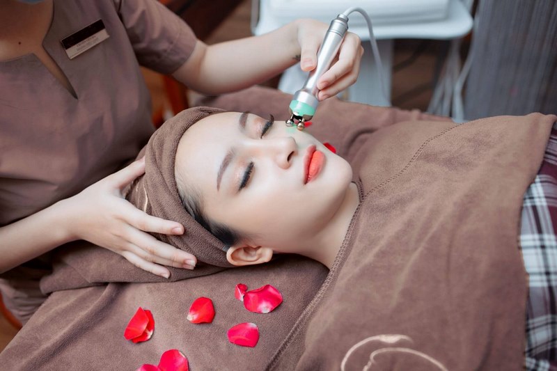 Hình 2: De L’Amour Spa với quy trình chăm sóc da khoa học