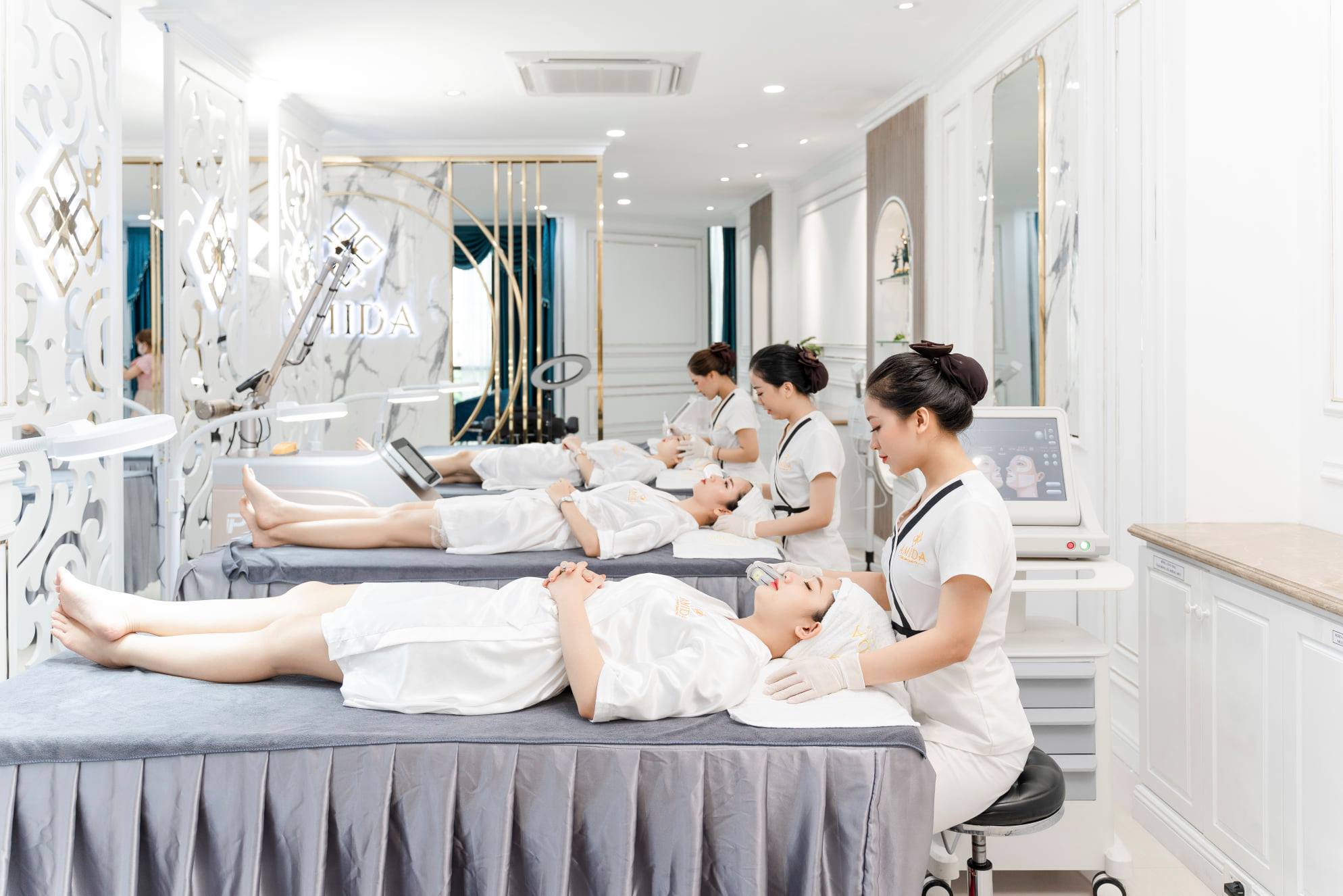 Những tiêu chí quan trọng để chọn spa triệt lông uy tín