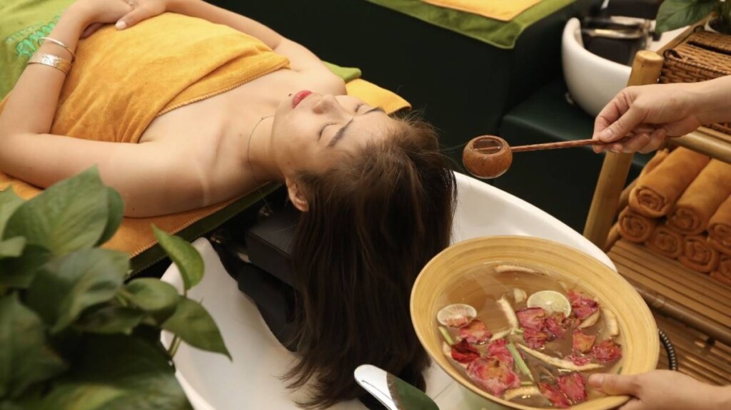 Top 7 Khóa Học Gội Đầu Dưỡng Sinh tại Hà Nội Uy Tín 3 khoa hoc goi dau duong sinh 2