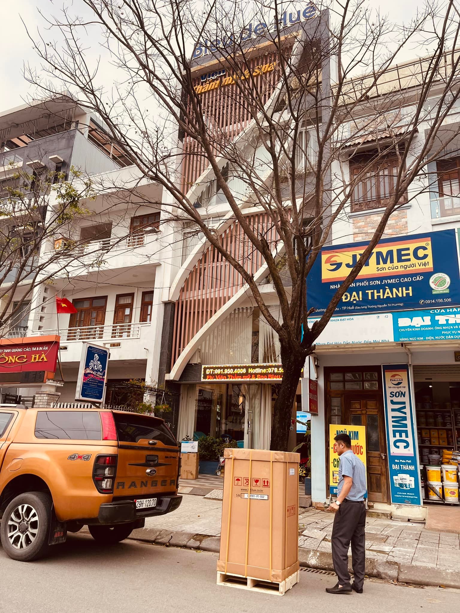 Chuyển giao máy Laser CO2 Fractional Pentagon Hàn Quốc ✅ | Phòng Khám Bleu De Huế & HPMED 3 Chuyển giao may laser co2 fractional pentagon cho Phòng Khám Bleu De Huế - 04