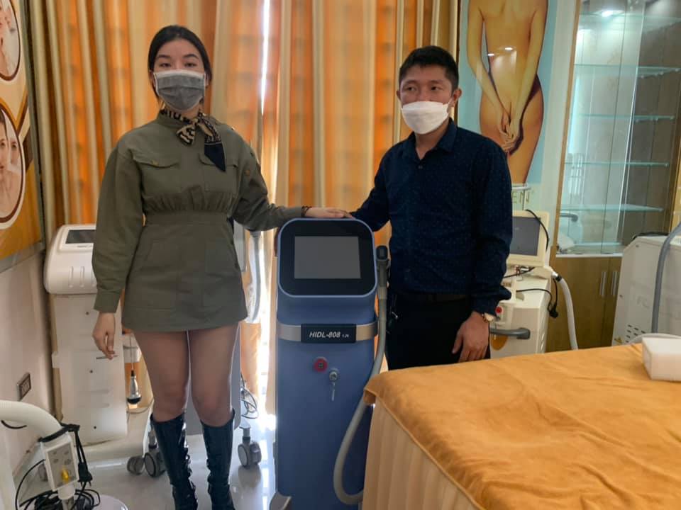 Chuyển giao máy triệt lông Diode Laser Bắc Kinh ✅ | Thẩm Mỹ Quỳnh Mai – PK BS Minh Sài Gòn , Hạ Long 3 chuyển giao máy triệt lông diode laser bắc kinh cho Thẩm Mỹ Quỳnh Mai - Bác Sĩ Minh Sài Gòn - Tại Hạ Long Quảng Ninh - 03