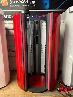 Mẫu máy tanning đứng ergoline essence 440 máy tắm nâu chính ngạch tại HPMED