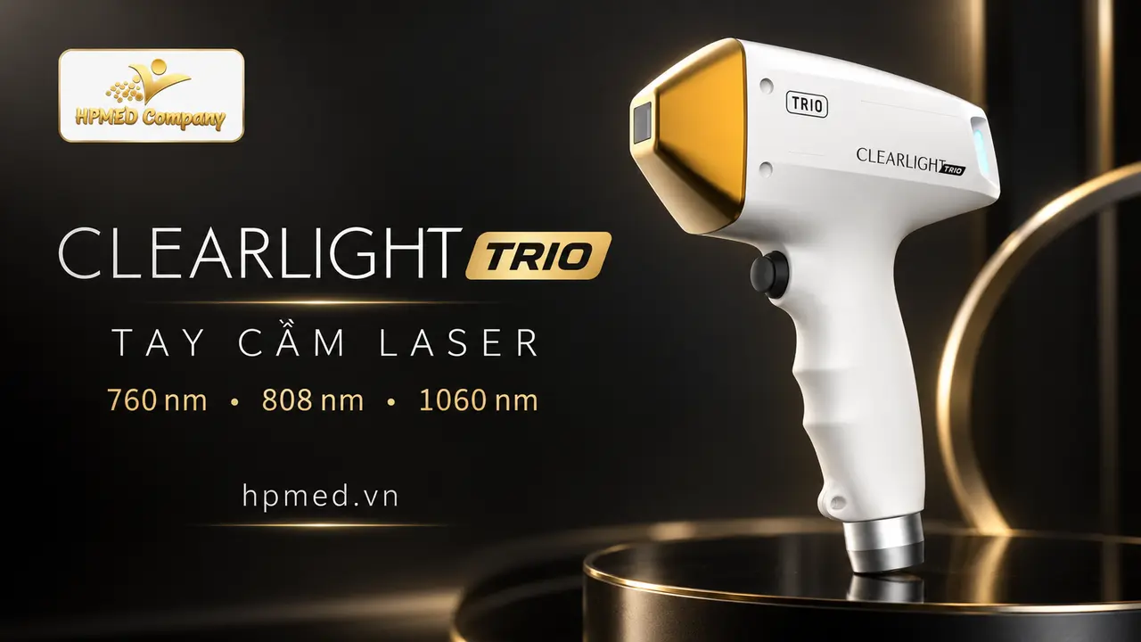 Clearlight Trio: laser 760/808/1060 nm của Eunsung 2 Tay cầm laser Clearlight Trio Eunsung với đầu phát màu vàng và thân trắng